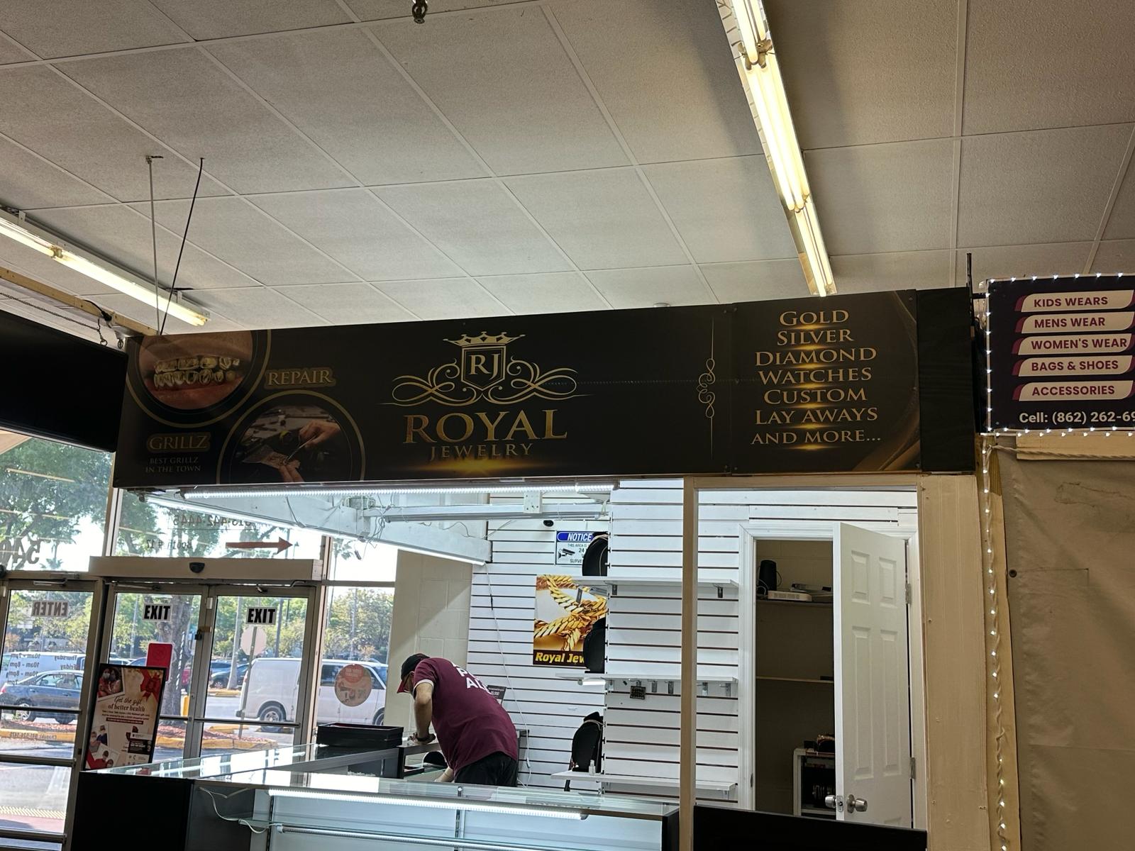 Royal-Jewerly-Tampa-Mall-01